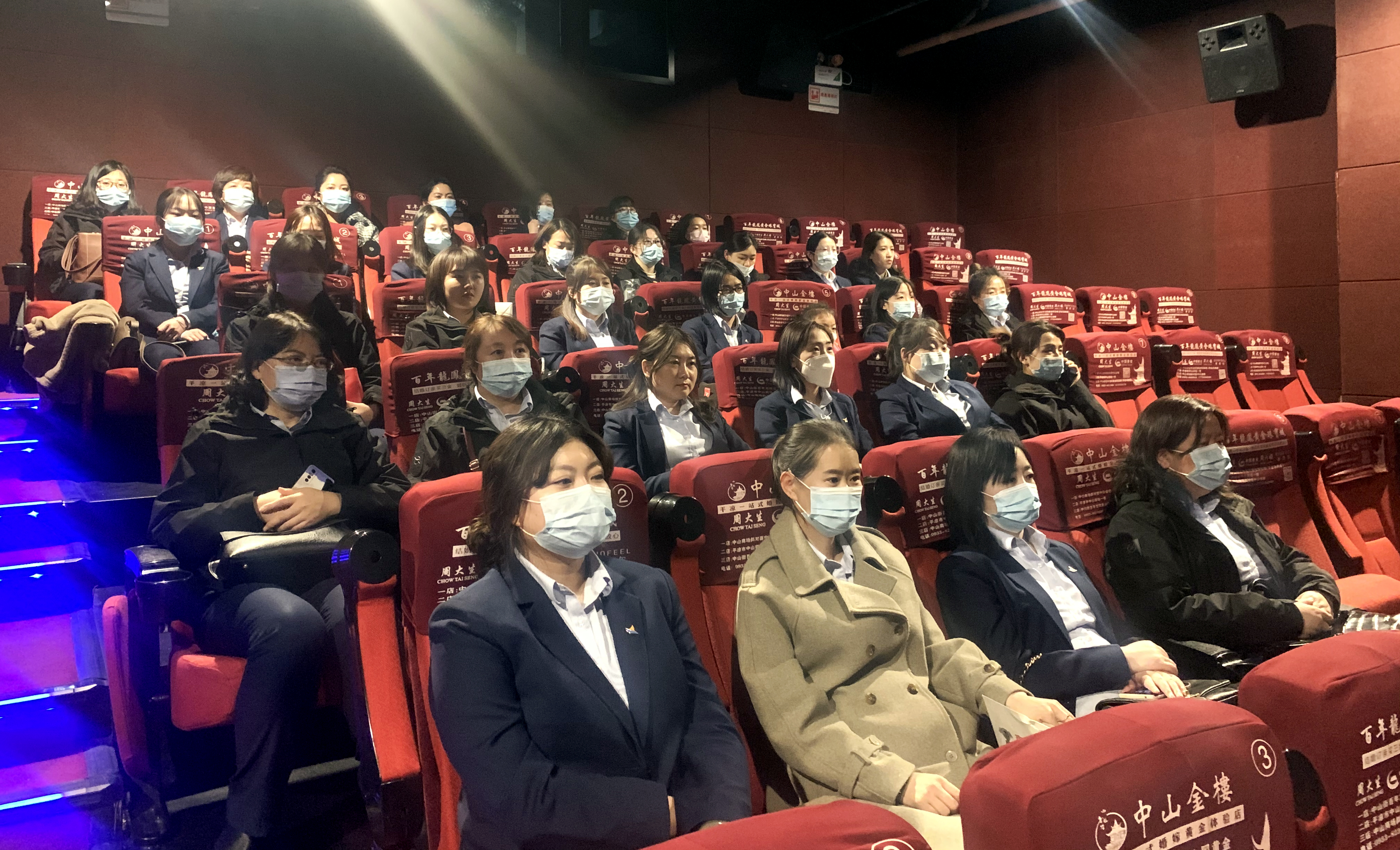 泓源公司熱烈慶?！叭恕眿D女節(jié)(圖3)